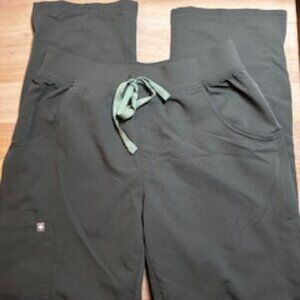 Figs scrub set in Bonsai